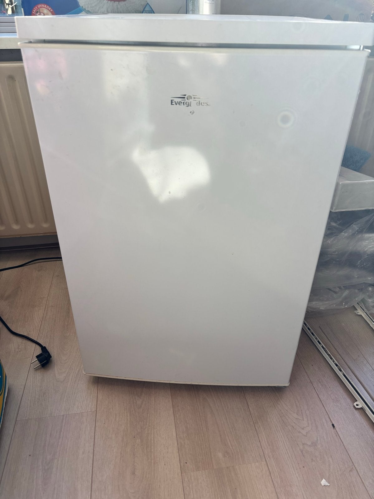 Everglades Koelkast - Perfecte staat, compact model, 75 tot 100 liter, Zo goed als nieuw, 45 tot 60 cm, Met vriesvak