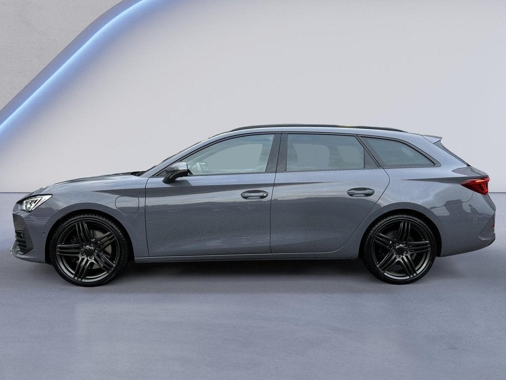 CUPRA Leon Sportstourer 1.4 e-Hybrid VZ Performance /Apple &, Auto's, Cupra, Stof, Gebruikt, 4 cilinders, Leon
