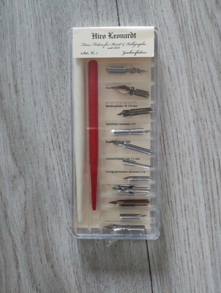 Nieuwe Kalligrafie Set - Hiro Leonhardt, Ophalen of Verzenden, Nieuw