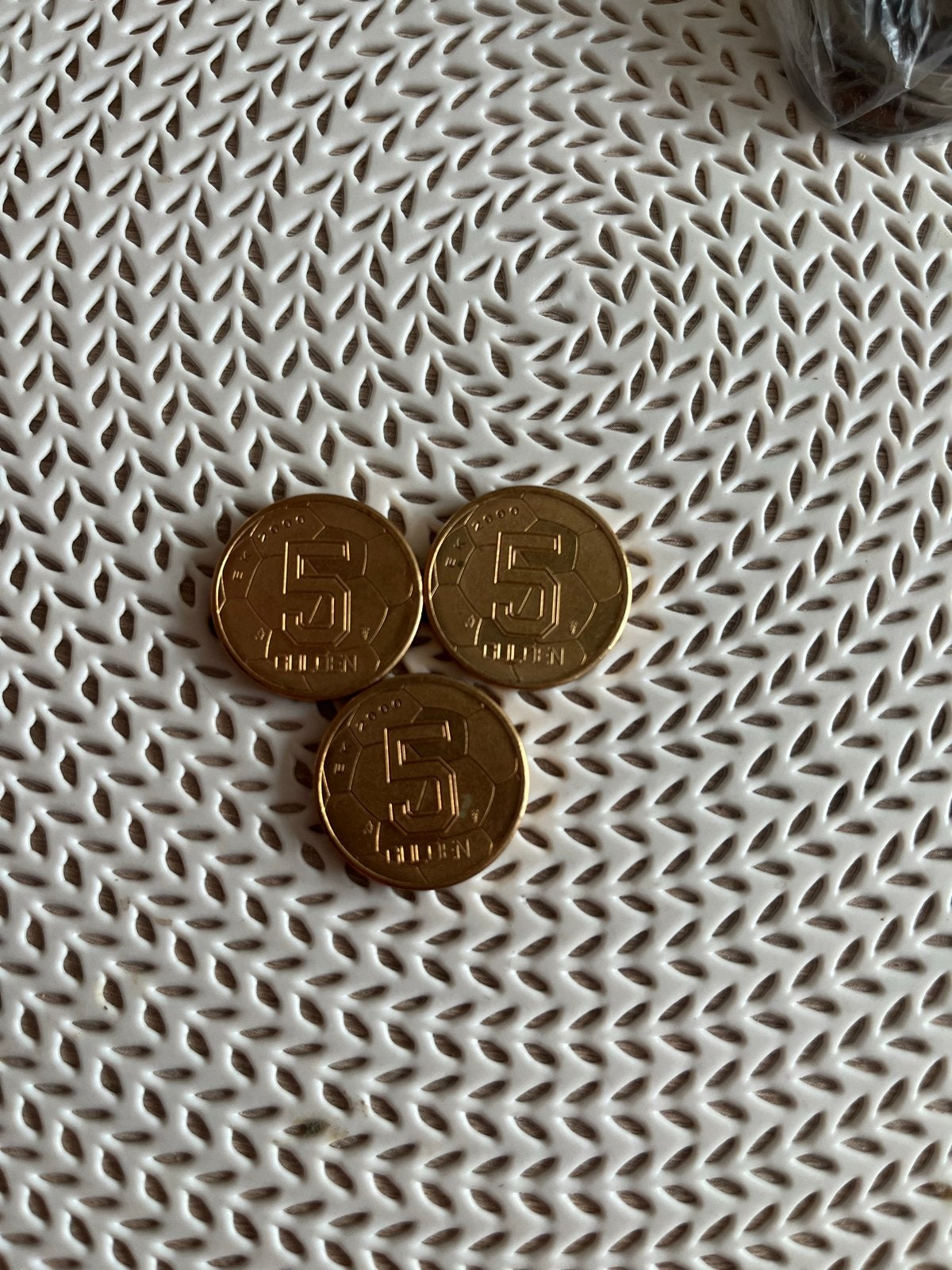 3x 5 Gulden munten Koningin Beatrix 2000, Postzegels en Munten, Munten | Nederland, Ophalen of Verzenden, Koningin Beatrix, 5 gulden