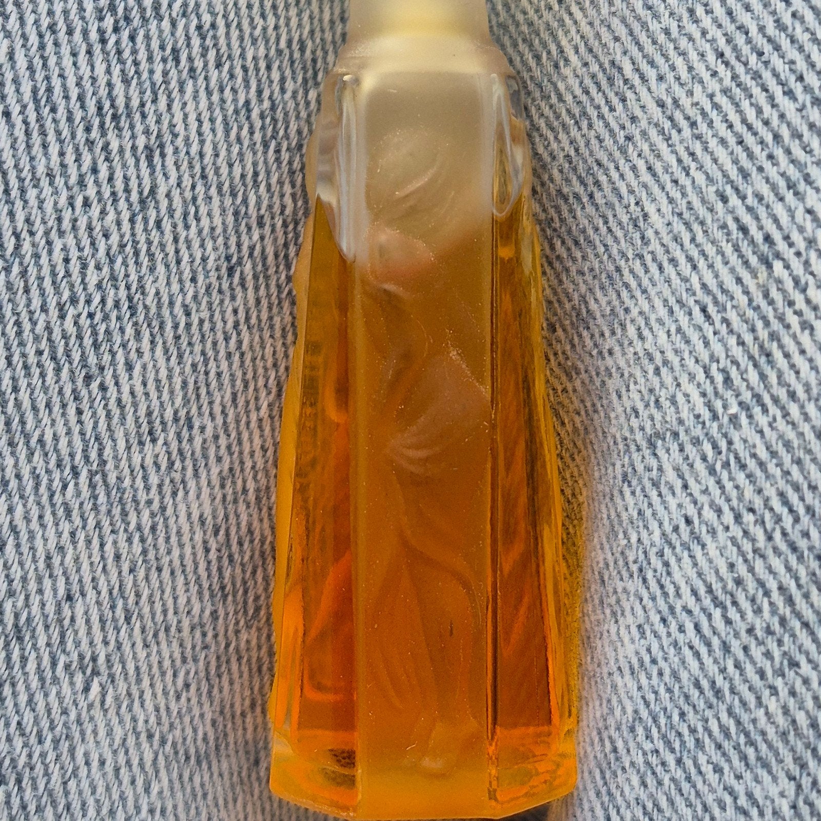 Zeldzame vintage Lalique miniatuur parfumfles 4,5 ml – ontwe, Ophalen of Verzenden, Zo goed als nieuw, Miniatuur, Gevuld