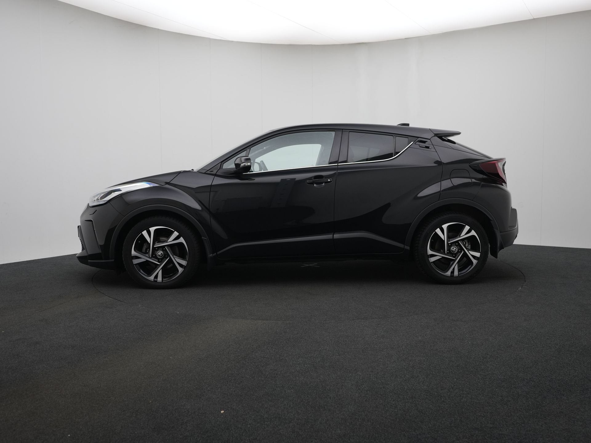 Toyota C-HR 1.8 Hybrid Executive | Stuur-Stoelverwarming | P, Auto's, 12 maanden, Stof, 4 cilinders, 26 km/l
