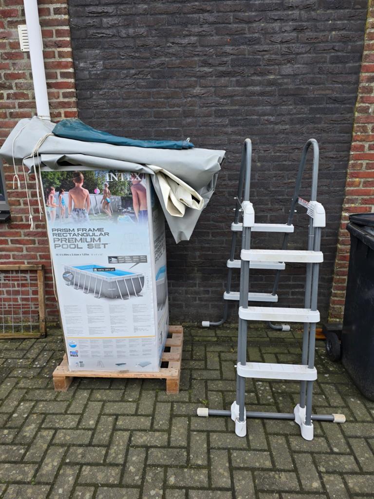 Intex Prism Frame Zwembad 4.88x2.44, Ophalen, Gebruikt, 200 tot 300 cm, 80 tot 120 cm