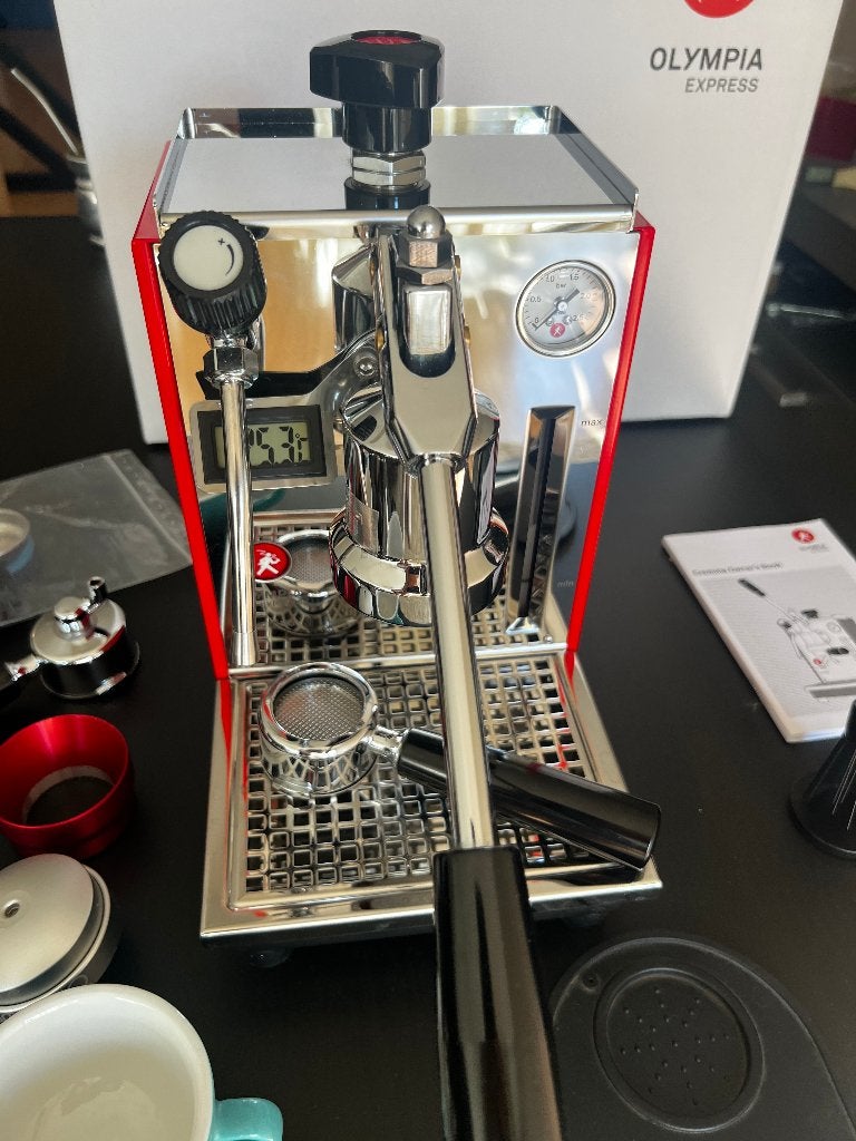 Olympia Cremina 2023, Koffiemachine, Koffiebonen, Zo goed als nieuw, 2 tot 4 kopjes