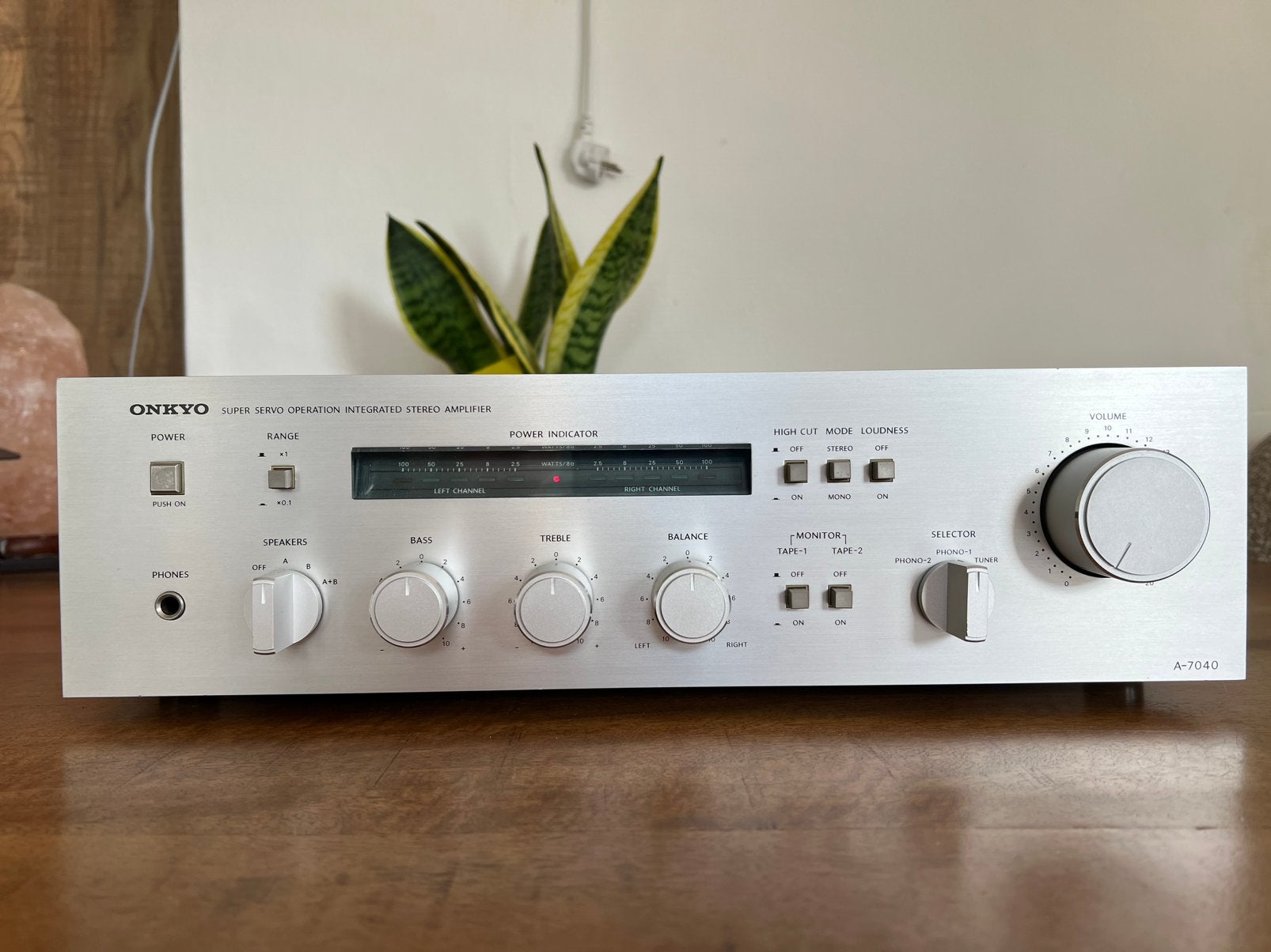 Onkyo A-7040, Audio, Tv en Foto, Versterkers en Receivers, Ophalen of Verzenden, Zo goed als nieuw, Stereo, Onkyo