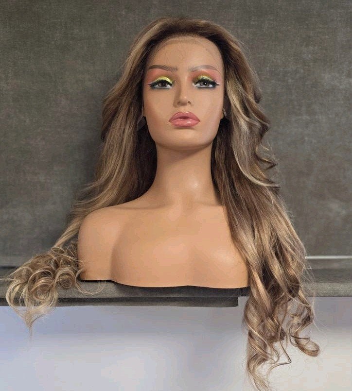 lace wig echt haar, Ophalen of Verzenden, Nieuw, Pruik of Haarverlenging