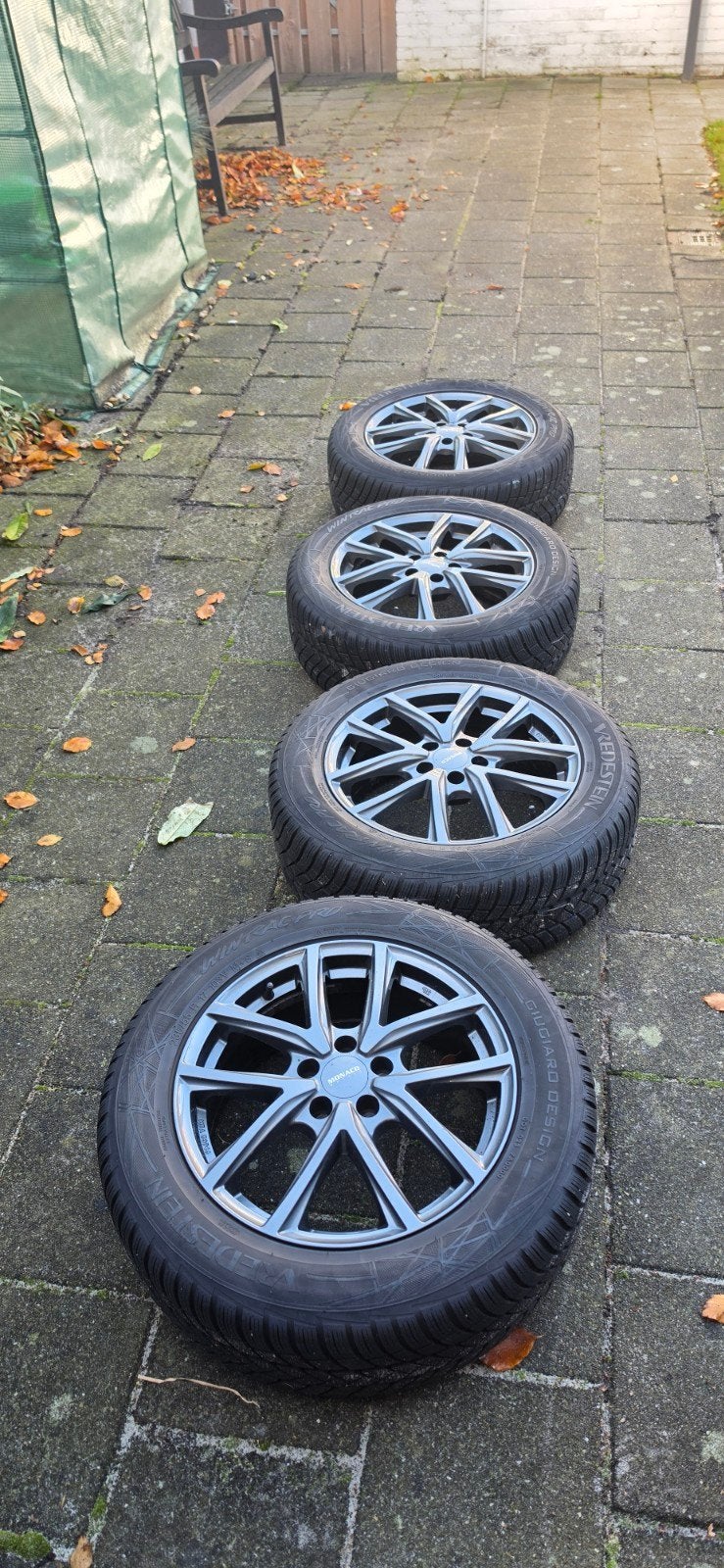 Monaco velgen 5x108 met winterbanden 235/55 R17(volvo v60cc), Ophalen, Gebruikt, Banden en Velgen, 17 inch