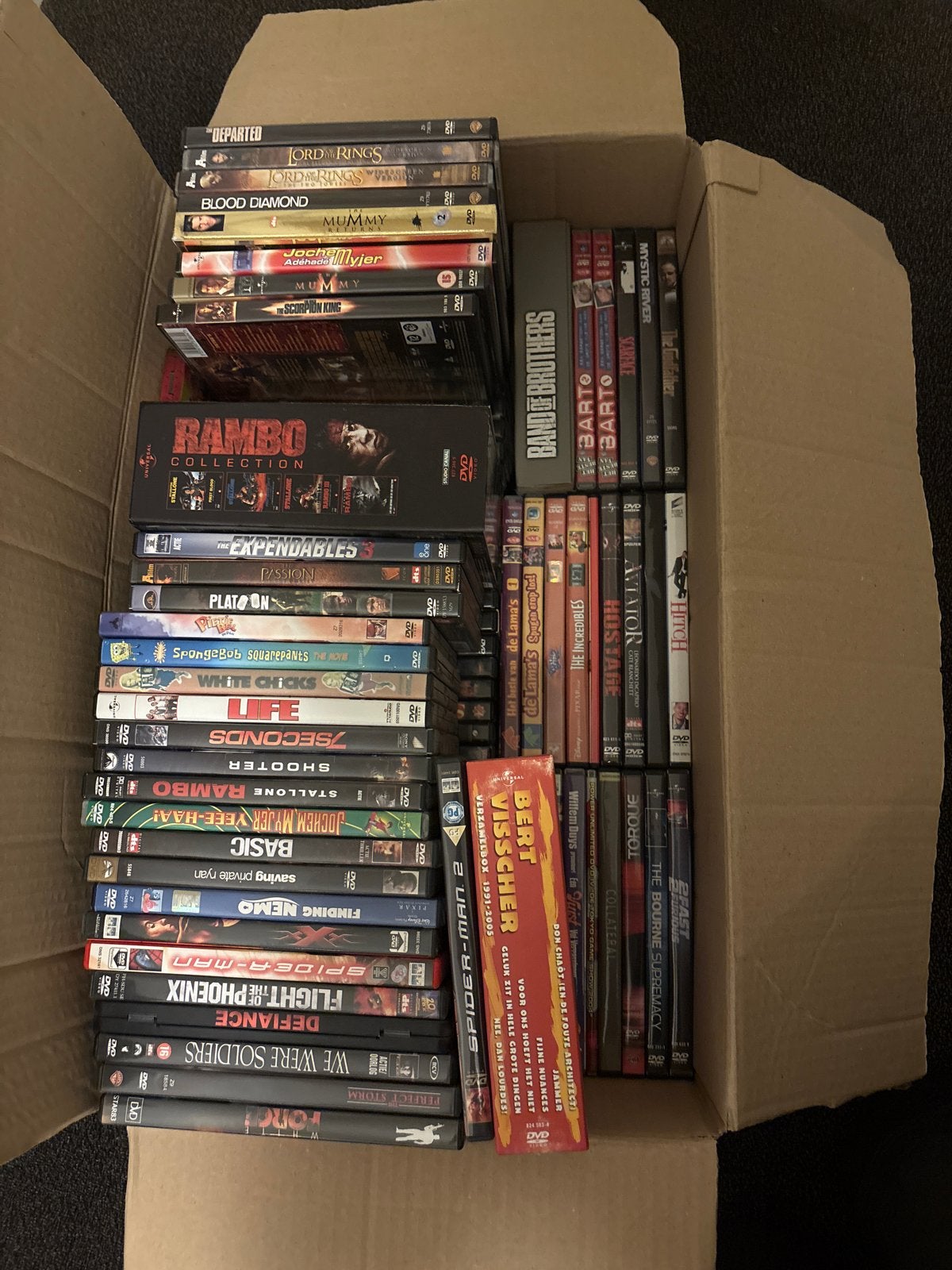 Grote DVD collectie - Diverse films en series (wegens verhui, Gebruikt, Vanaf 16 jaar, Nederlands, Inclusief doosje