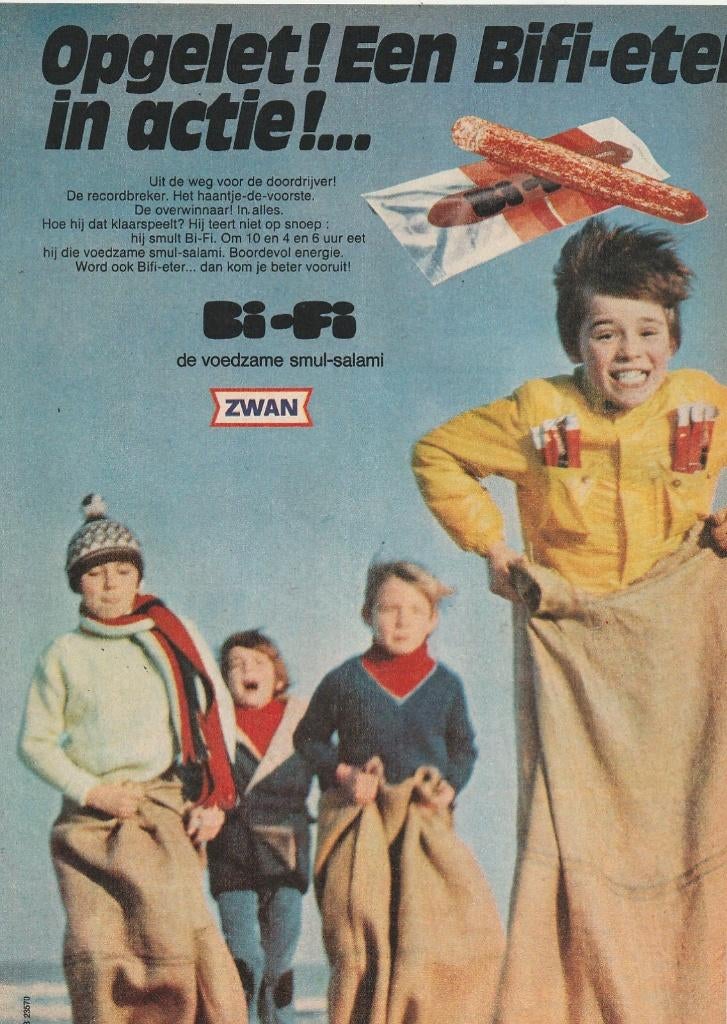 Retro reclame 1971 Bi-Fi worstjes jongetjes zakkenlopen, Verzenden, Overige typen