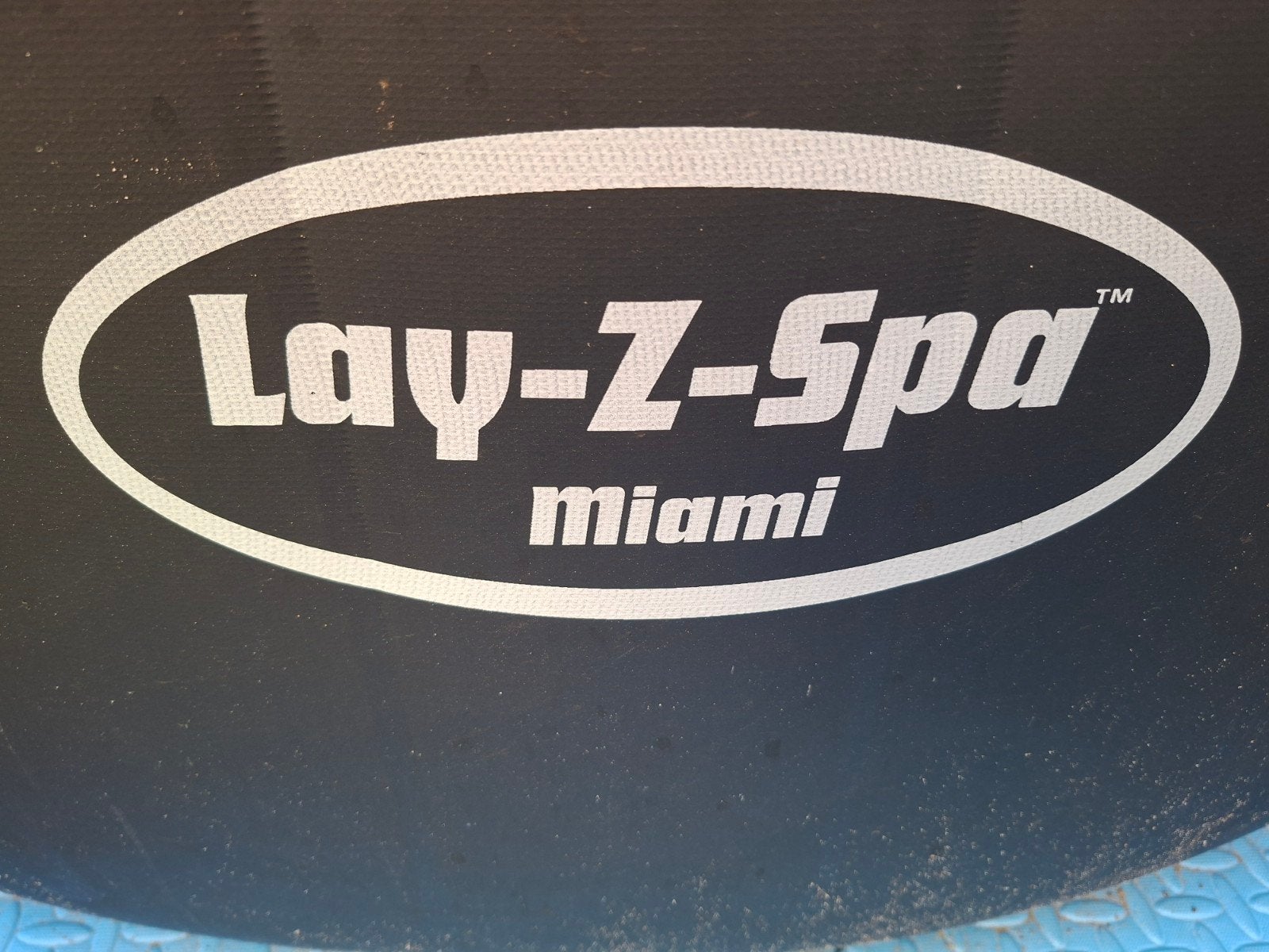 Lay-Z-Spa Miami Opblaasbare Jacuzzi met Pomp en Afdekzeil, Tuin en Terras, Ophalen, Gebruikt, Afdekzeil, Opblaasbaar