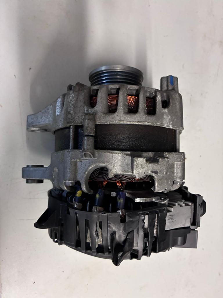 Fiat 500 1.0 Hybrid Dynamo / Startmotor (5218140000), Auto-onderdelen, Motor en Toebehoren, Fiat, Gebruikt, Ophalen of Verzenden