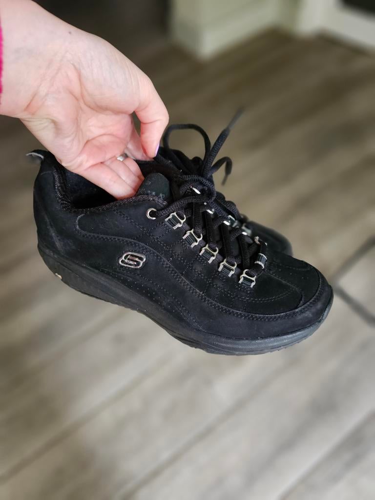 Skechers Shape-ups Zwart Maat 37, Kleding | Dames, Schoenen, Ophalen of Verzenden, Gedragen, Zwart, Sneakers of Gympen