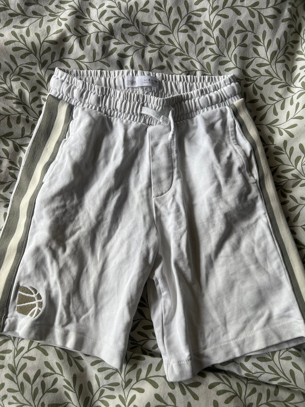 Zara korte broek maat 128, Ophalen of Verzenden, Gebruikt, Jongen, Broek