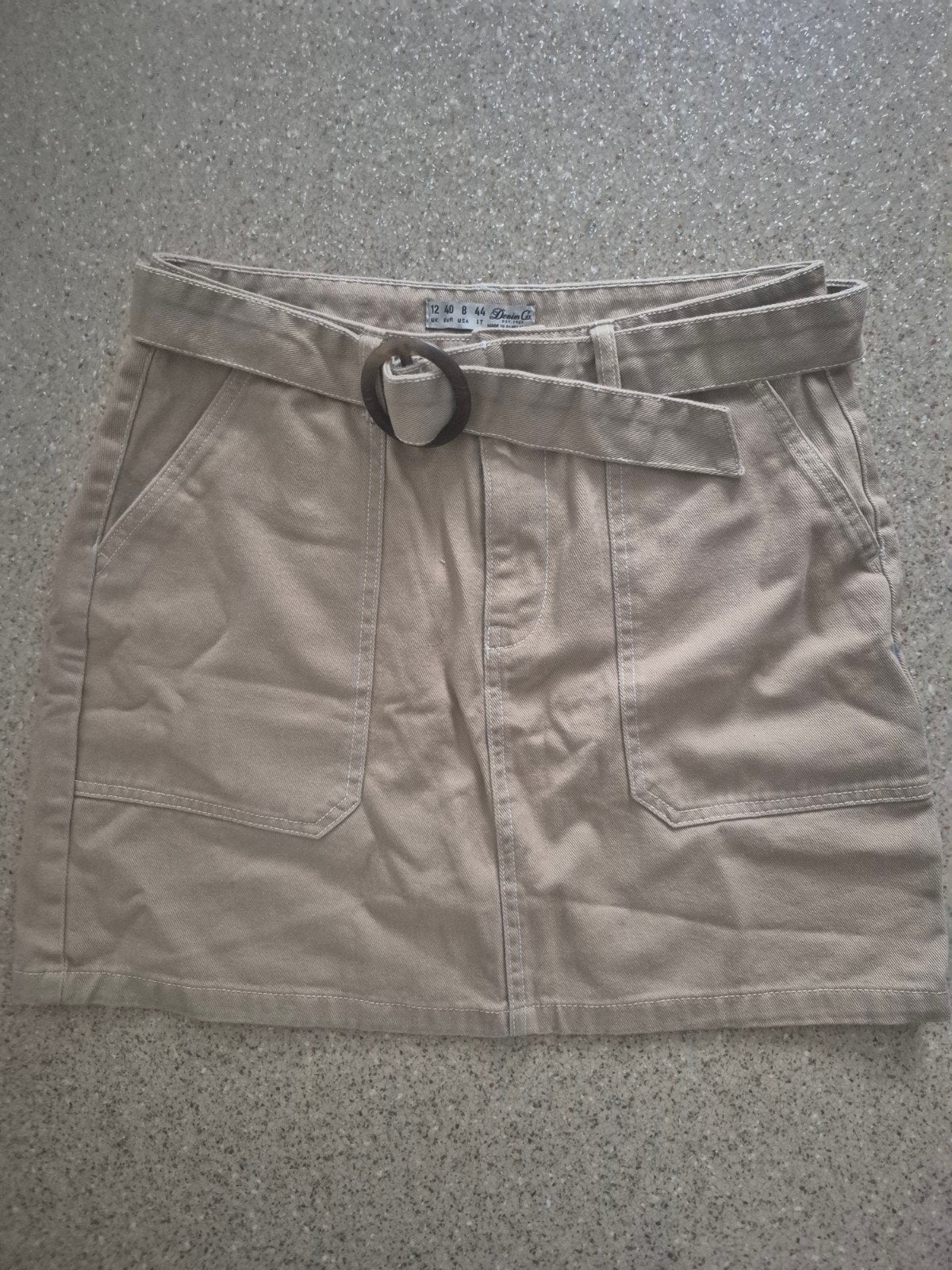 Denim Co. beige rok met riem - Maat 40, Kleding | Dames, Rokken, Maat 38/40 (M), Beige, Ophalen of Verzenden, Zo goed als nieuw