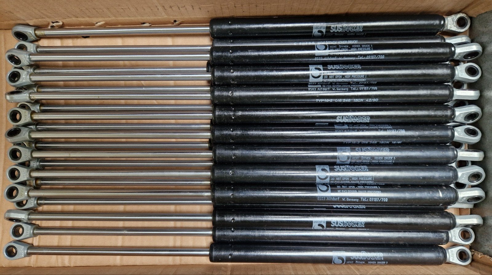 Gasveren lengte 430 / 455 en 510mm Suspa en Stabilus
Suspa e, Ophalen of Verzenden, Gebruikt, Universele onderdelen