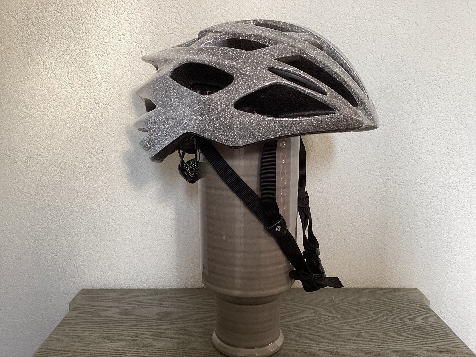 AGU HELM TOUR FLITS TOUR FLITS aanbieding, Fietsen en Brommers, Fietsaccessoires | Fietshelmen, Ophalen of Verzenden, Nieuw, XL