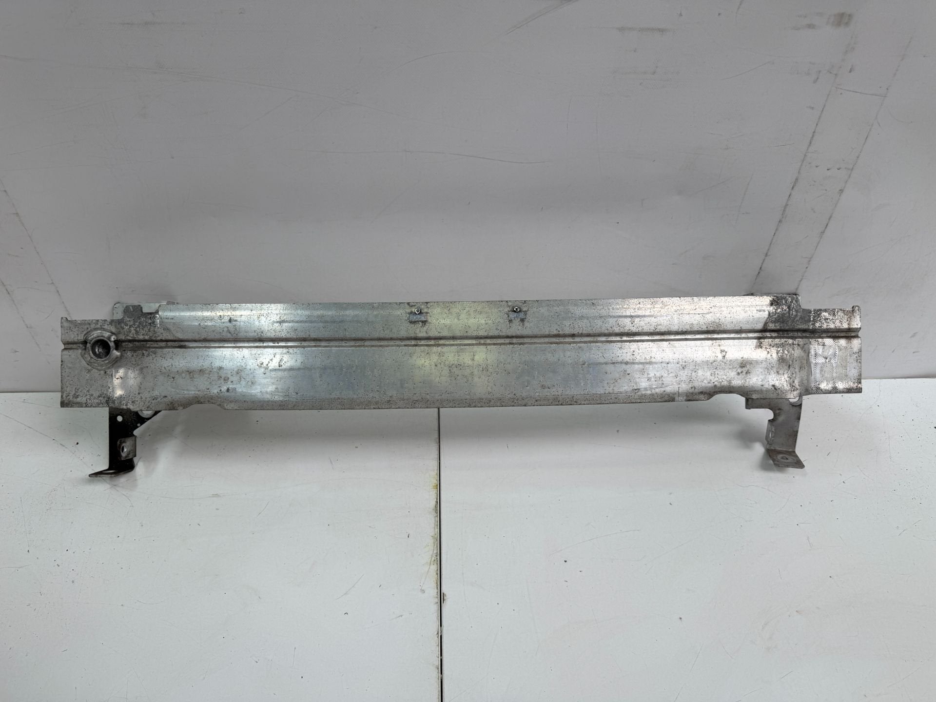 AUDI A1 8X BUMPERBALK ABSORBER STO STANGE 8X0807109C, Auto-onderdelen, Gebruikt, Voor, AUDI AG, Auto-Union-Strasse 1
85045  Ingolstadt, DE