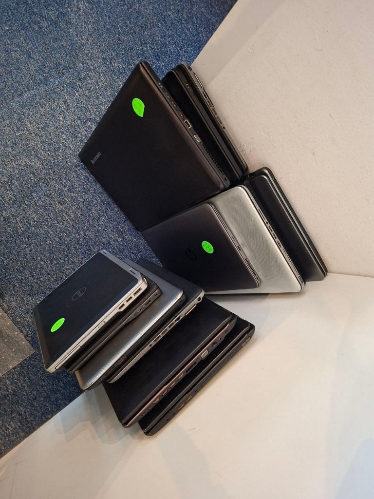 Diverse werkende laptops, zie omschrijving, Computers en Software, Windows Laptops, Ophalen, Gebruikt, 2 tot 3 Ghz, 8 GB