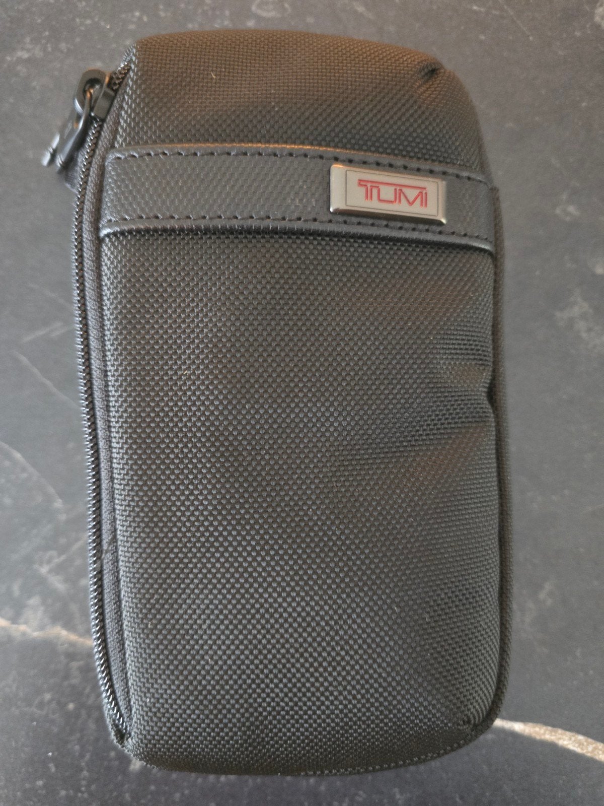 NIEUW - TUMI Alpha Small Crossbody Pouch Zwart -, Sieraden, Tassen en Uiterlijk, Ophalen of Verzenden, Nieuw, Zwart, Overige merken