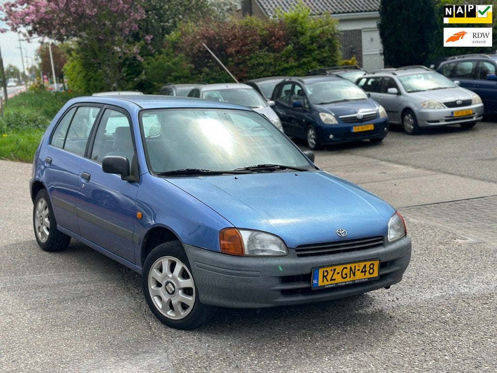 Toyota Starlet 1.3-16V 5DRS/Stuur bekrachtiging, Auto's, Toyota, Gebruikt, 4 cilinders, Starlet, Origineel Nederlands