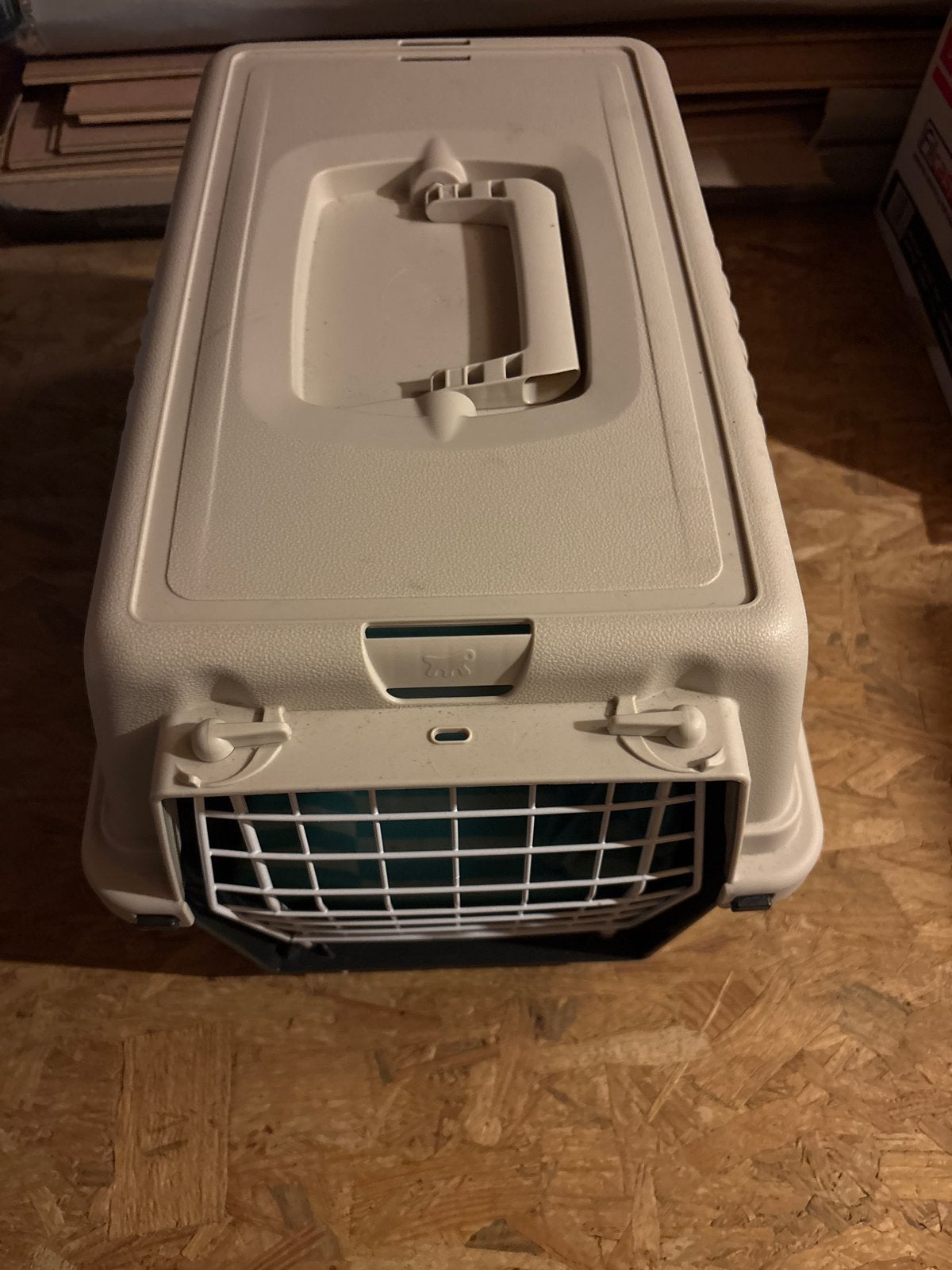Reismand kat, Ophalen