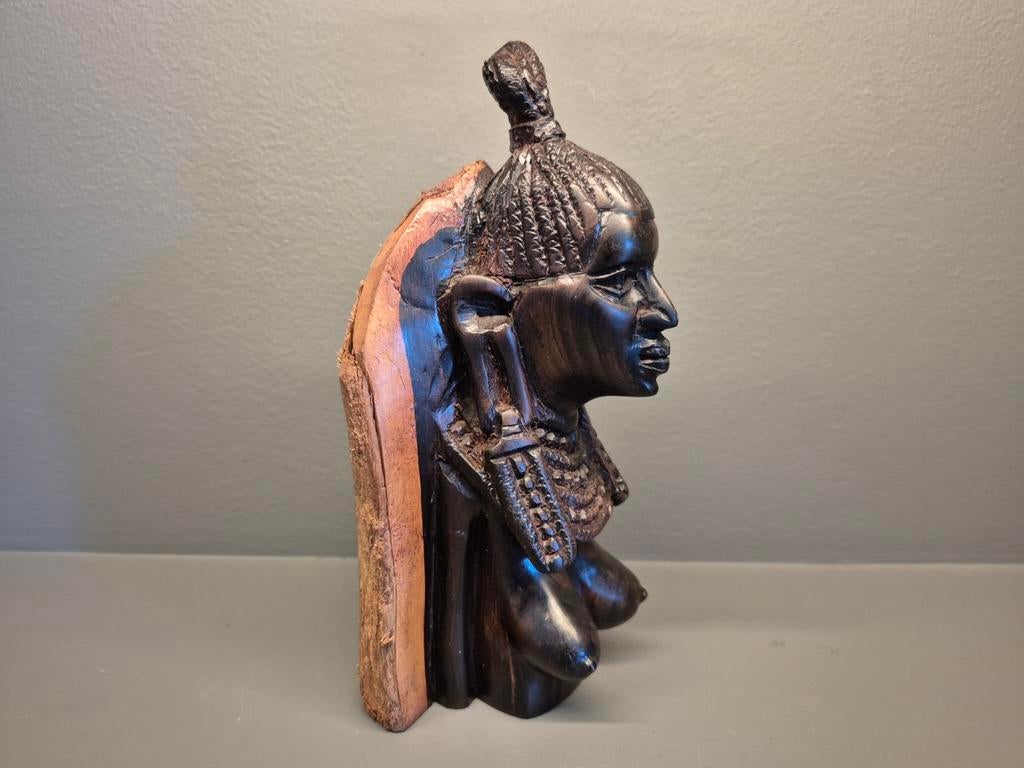 Afrikaans beeld met boomschors, Antiek en Kunst, Ophalen of Verzenden