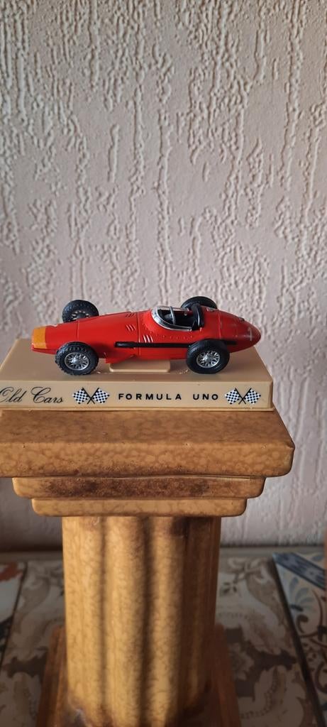Modelauto Maserati nr 1 ,model racewagen 1957, Ophalen of Verzenden