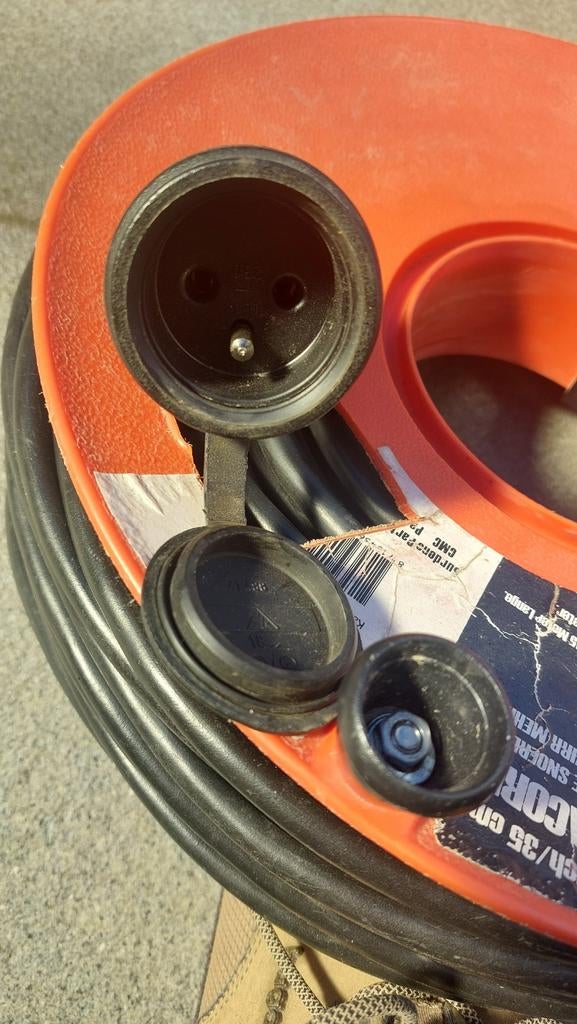 NEOPREEN RUBBERKABEL H07RN- F 3G1,5 ca. 50 meter, Ophalen, Kabel of Snoer