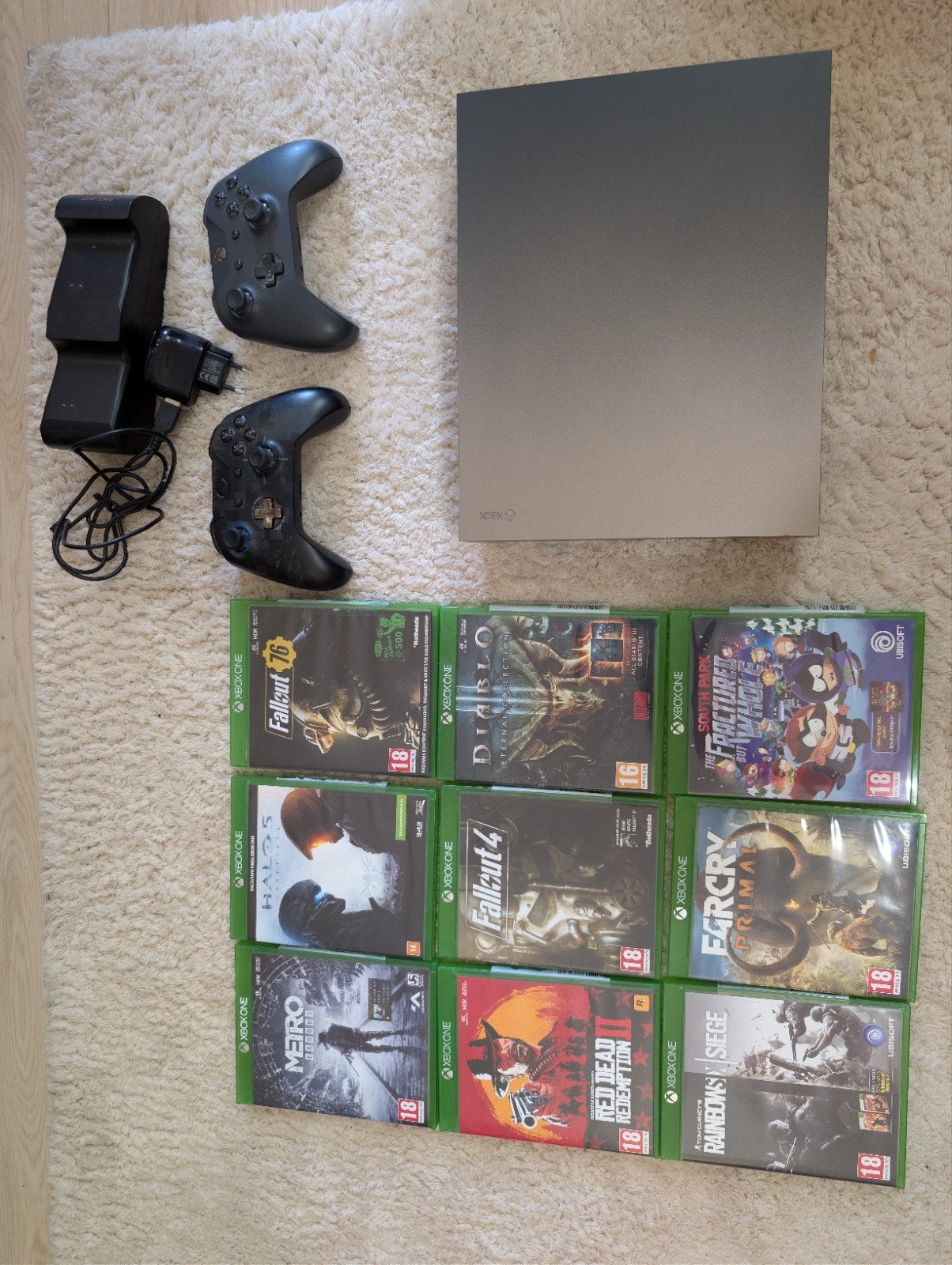 Xbox One X Gold Rush Special Editions, 2 controllers + games, Met 2 controllers, Ophalen of Verzenden, 1 TB, Xbox One X