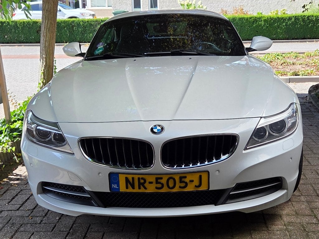 BMW Z4 sDrive20i 2.0 | M-interieur | 2 sets banden + velgen, Automaat, Zwart, 4 cilinders, Cabriolet