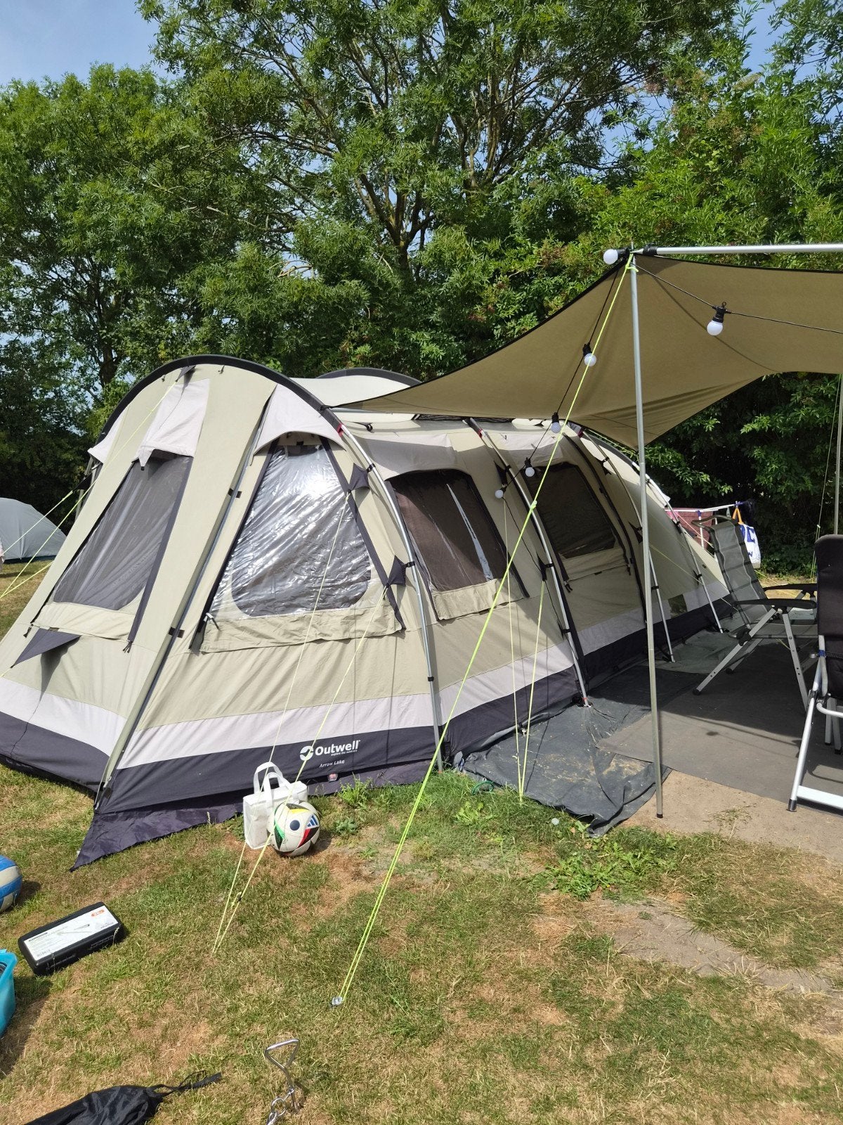 Outwell Arrow Lake 6ATC  familietent, Caravans en Kamperen, Ophalen, Zo goed als nieuw, Tot en met 6