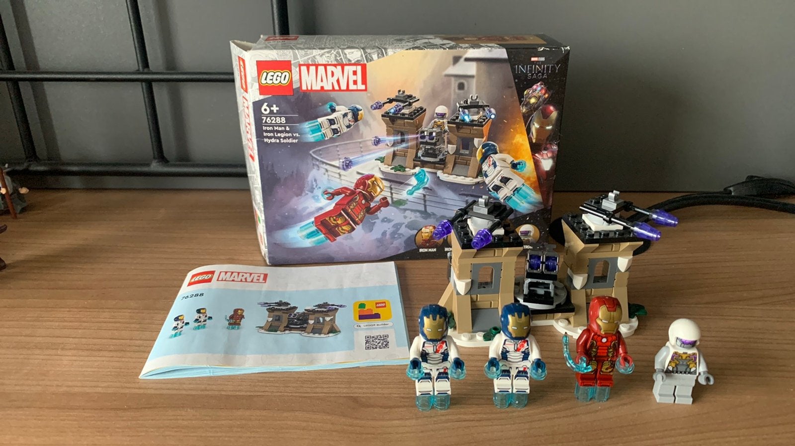 Lego Marvel 76288 Iron man & Iron legion vs Hydra soldier, Marvel, Lego, Ophalen of Verzenden, Zo goed als nieuw
