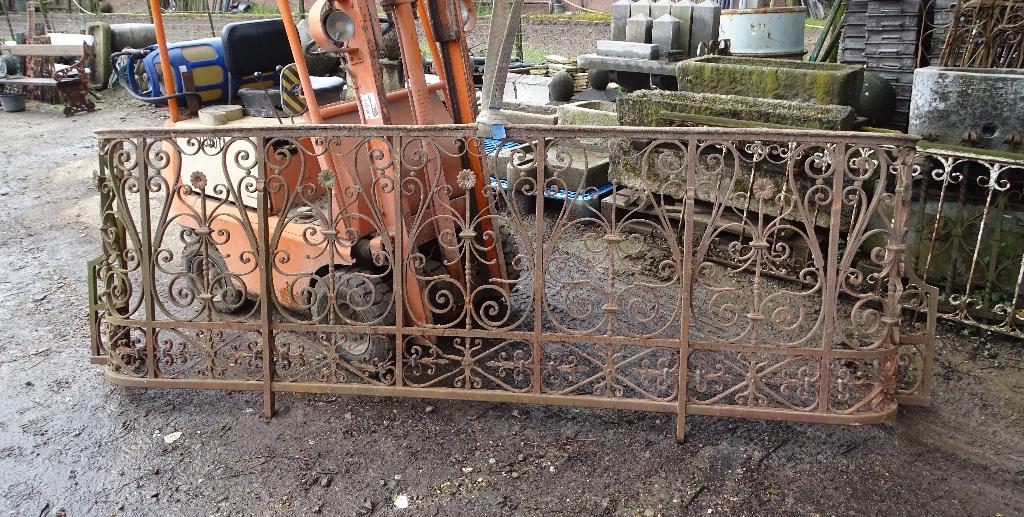 gesmeed balkonhek hek voorbalkon balustrade, Ophalen