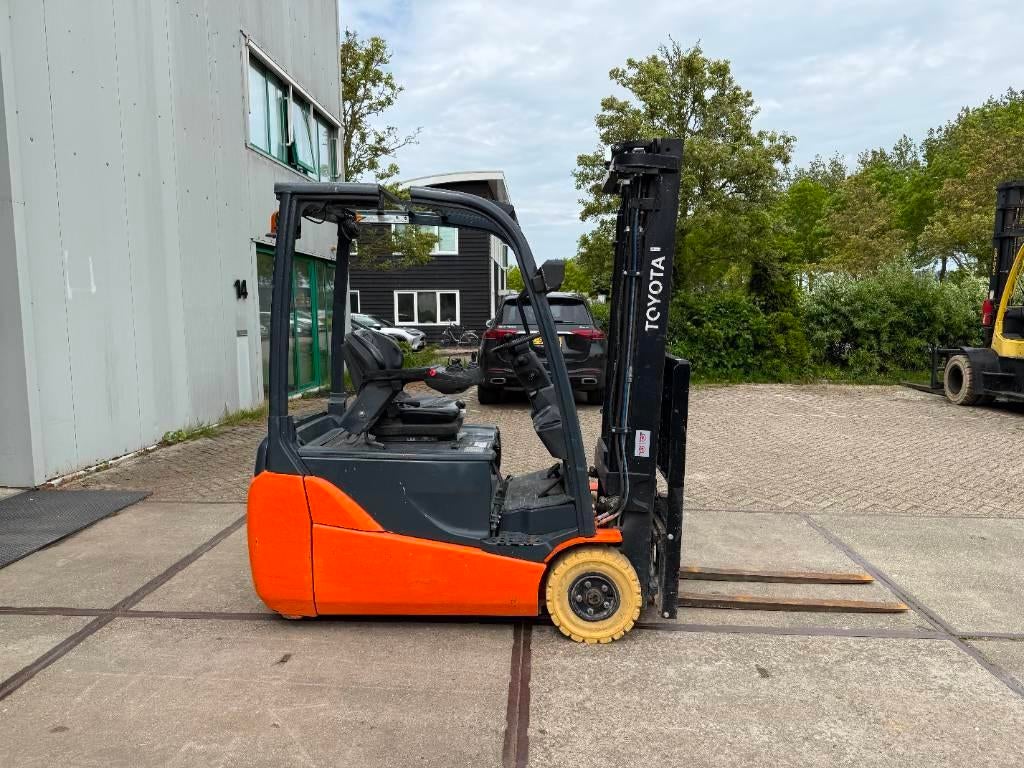 Toyota 8 FBET 16 Accu heftruck 3 delige mast sideshift, Elektrisch, Heftruck, Toyota