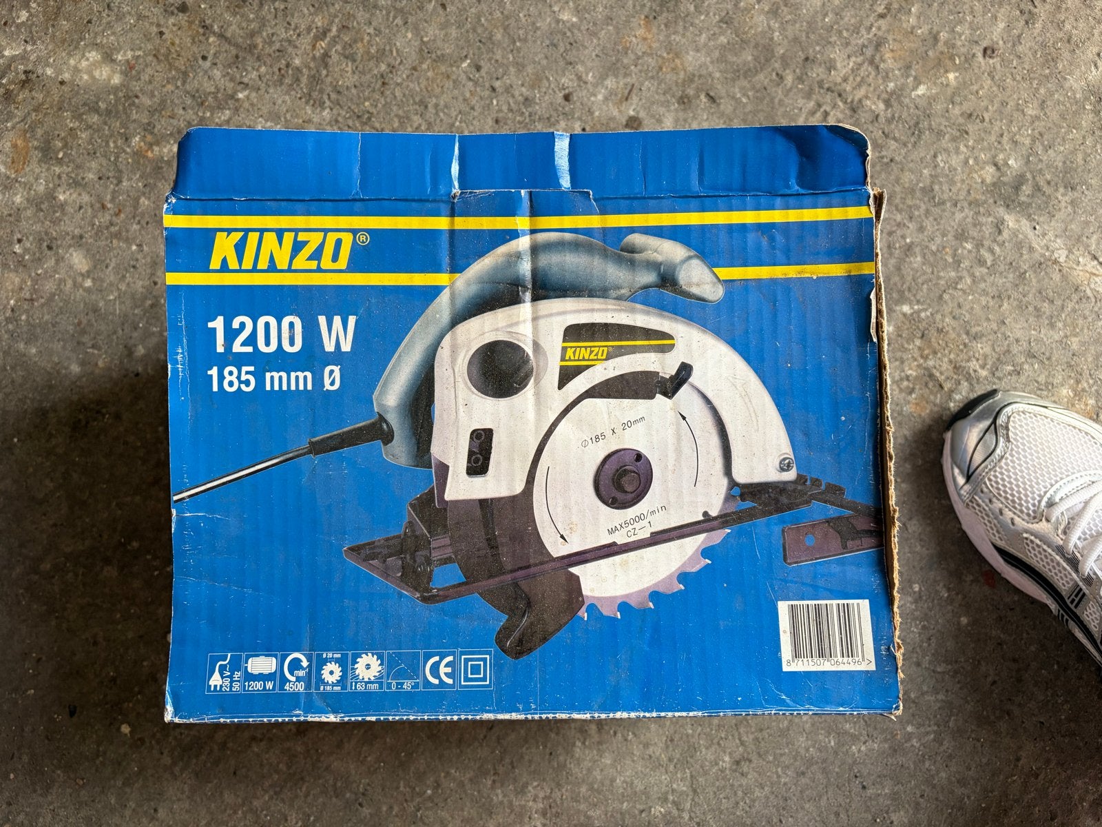 Kinzo Cirkelzaag 1200W - Zo goed als nieuw, Cirkelzaag, Ophalen of Verzenden, Zo goed als nieuw, 30 tot 70 mm