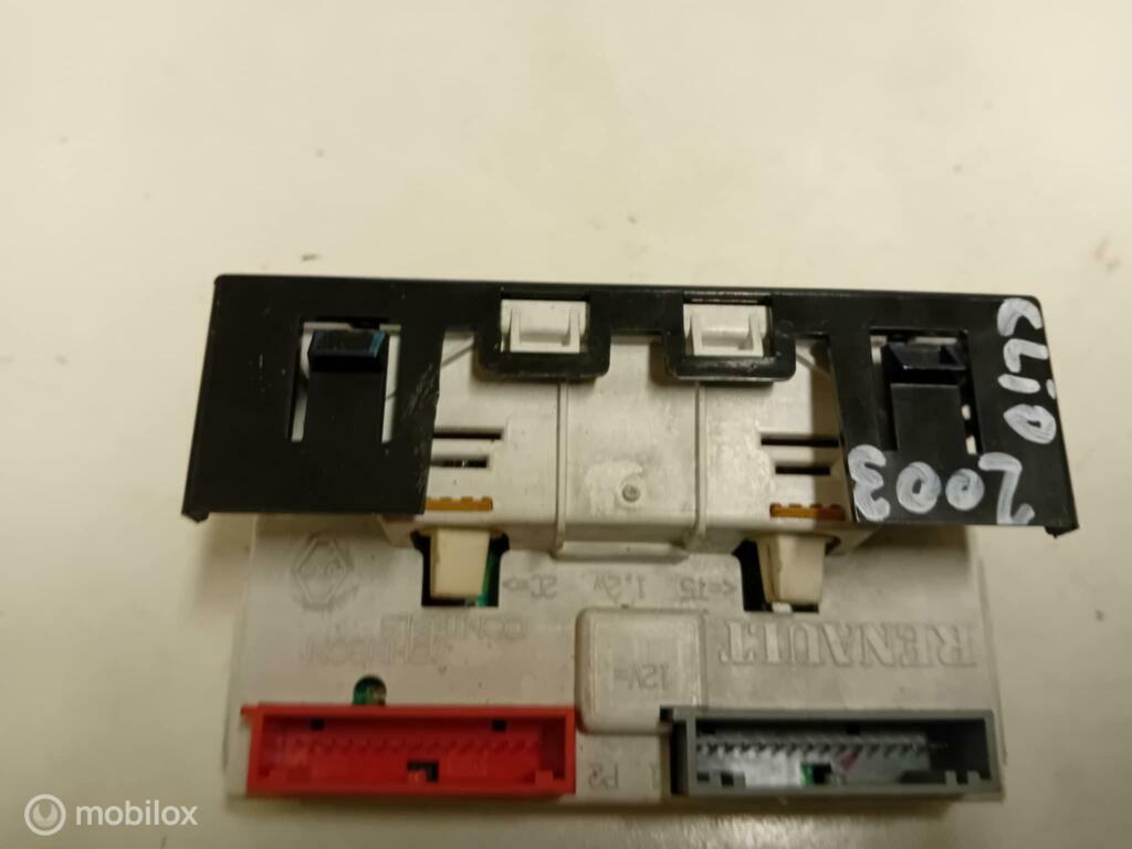 Interieurdisplay Renault Clio 8200028364A, Auto-onderdelen, Gebruikt, Ophalen of Verzenden