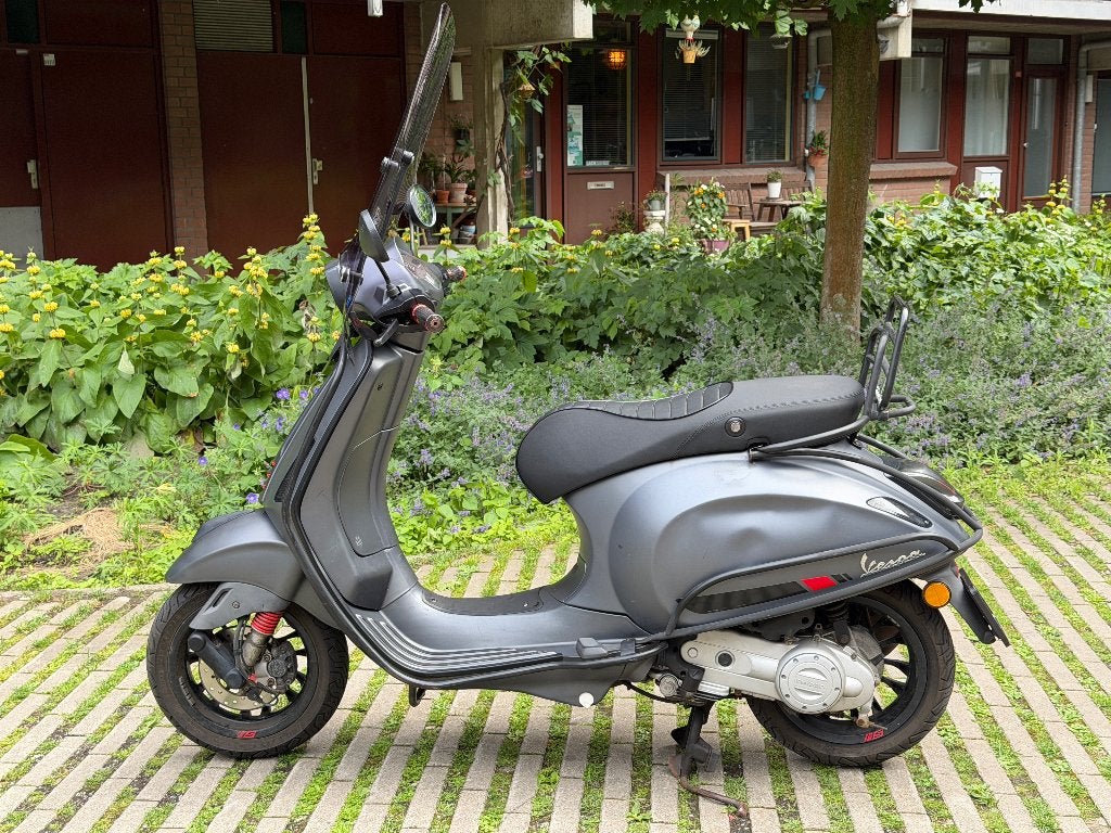Vespa Sprint, Fietsen en Brommers, Scooters | Vespa, Ophalen, Gebruikt, Overige modellen, Maximaal 45 km/u