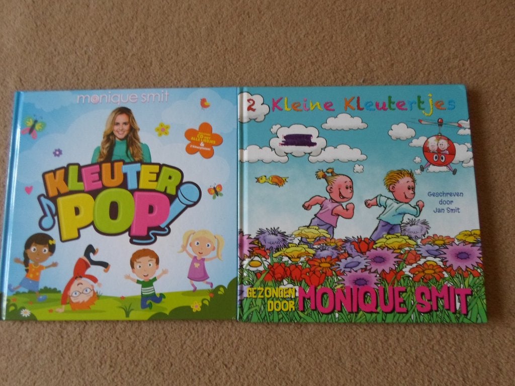 Kleuterpop  en  2  kleine  kleutertjes., Fictie algemeen, Jongen of Meisje, Monique   Smit., Nieuw