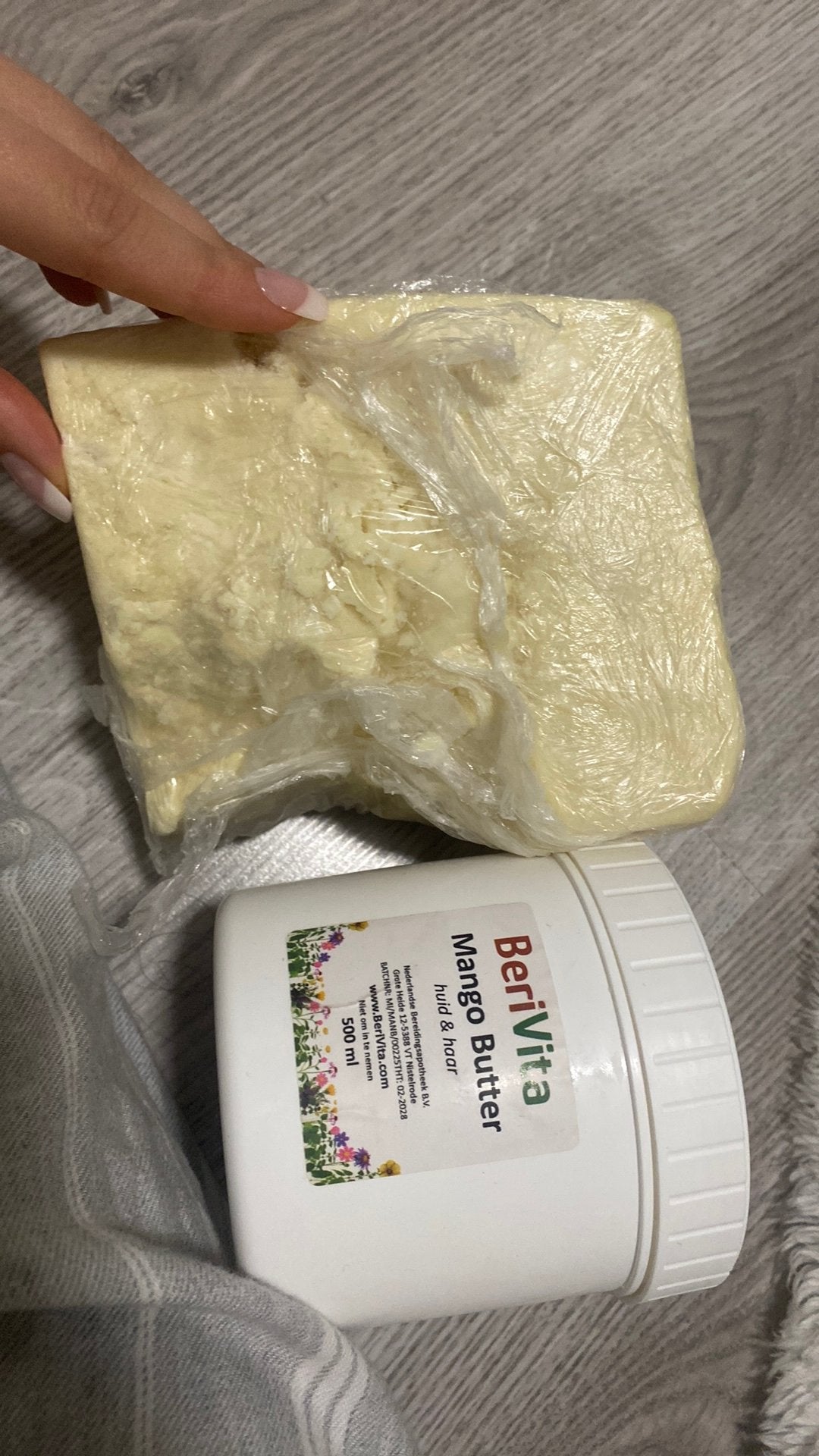 Mango butter & shea butter, Ophalen of Verzenden, Nieuw, Bodylotion, Crème of Olie