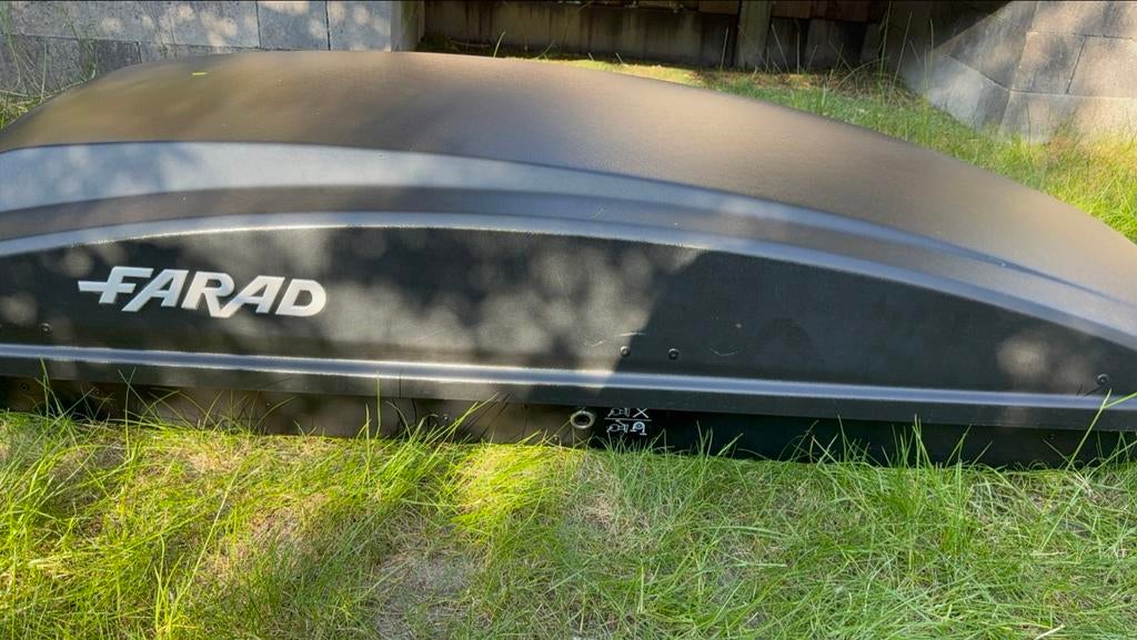 Farad dakkoffer N18 430 liter zwart inclusief dakdragers, Ophalen, Zo goed als nieuw