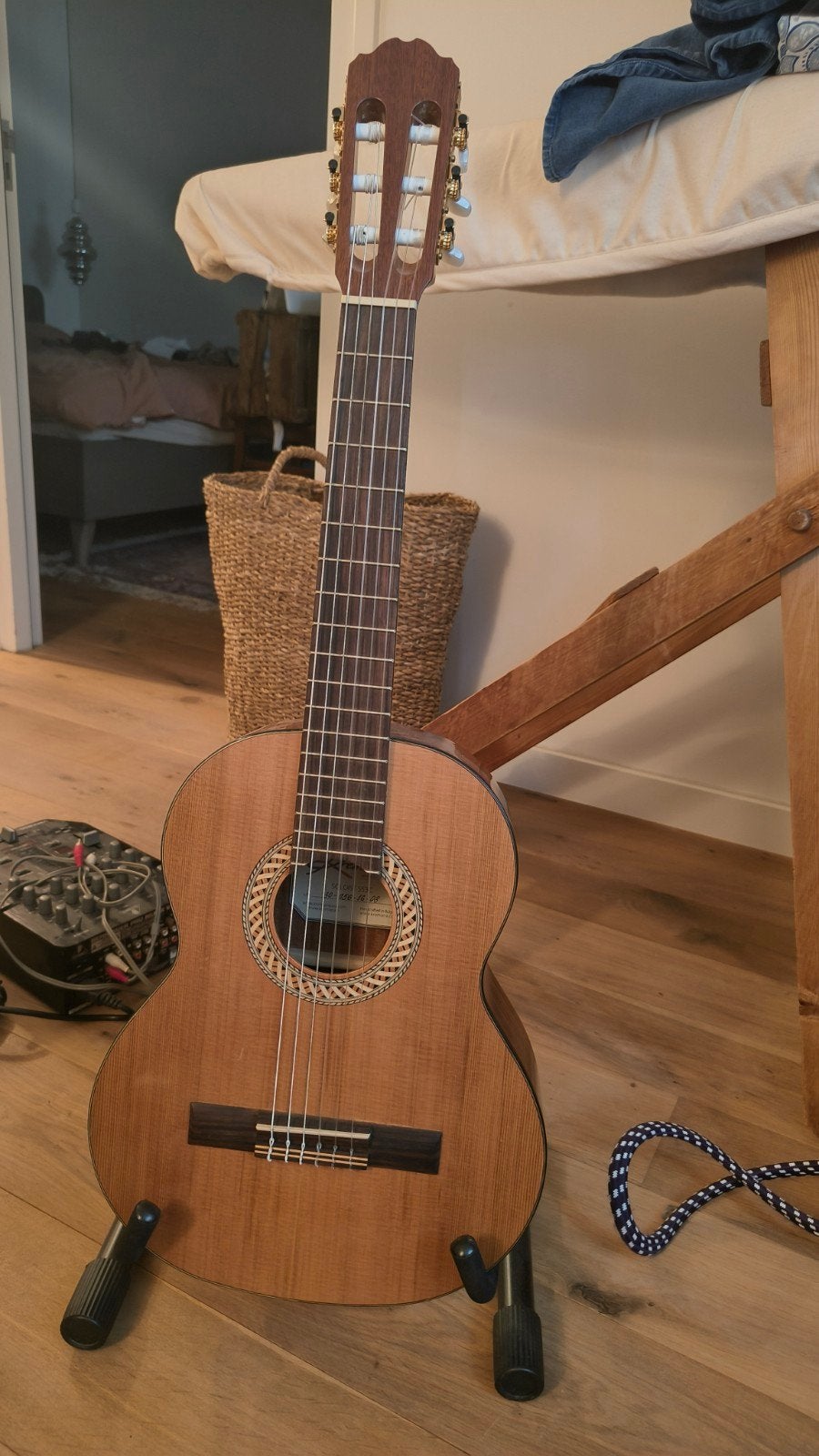 Kremona Soloist S53C Klassieke Gitaar, Muziek en Instrumenten, Snaarinstrumenten | Gitaren | Akoestisch, Ophalen, Zo goed als nieuw