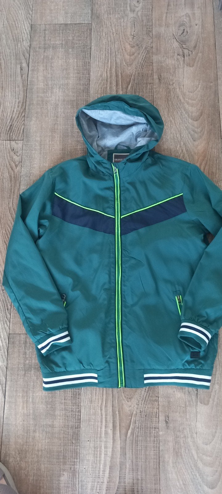 Nieuwe Orange Stars zomerjas jongen maat 164, Ophalen of Verzenden, Nieuw, Jongen, Jas