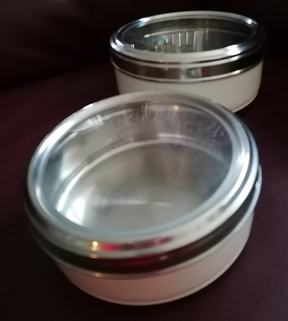 2 PRACHTIGE MOOIE OPBERG DOZEN VAN EMAILLE MET ALUMINIUM., Overige typen, Nieuw, Ophalen of Verzenden, Metaal