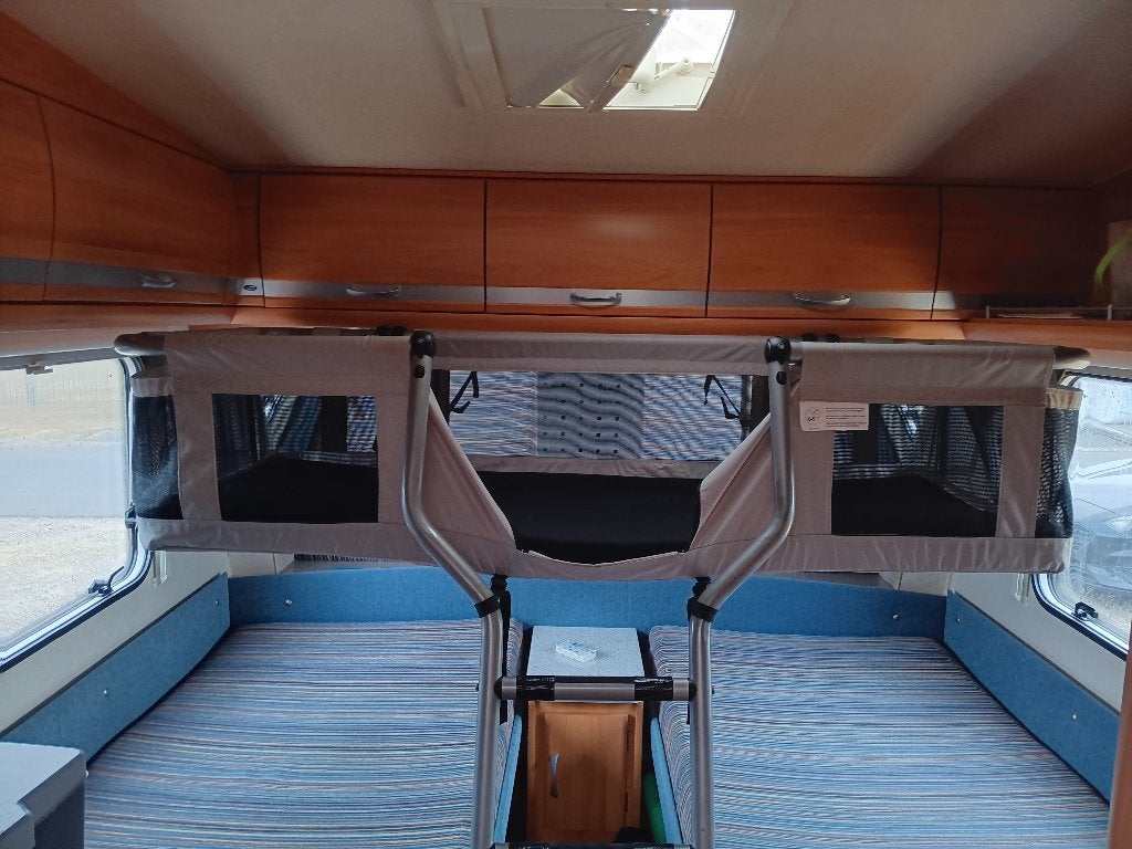 Uwis caravanbed, Ophalen, Gebruikt