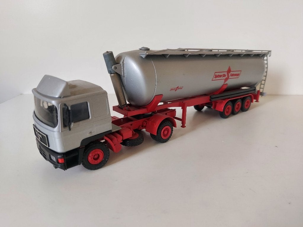 Conrad MAN met 3 as Spitzer bulksilotrailer, Ophalen of Verzenden, Gebruikt, Bus of Vrachtwagen, Conrad