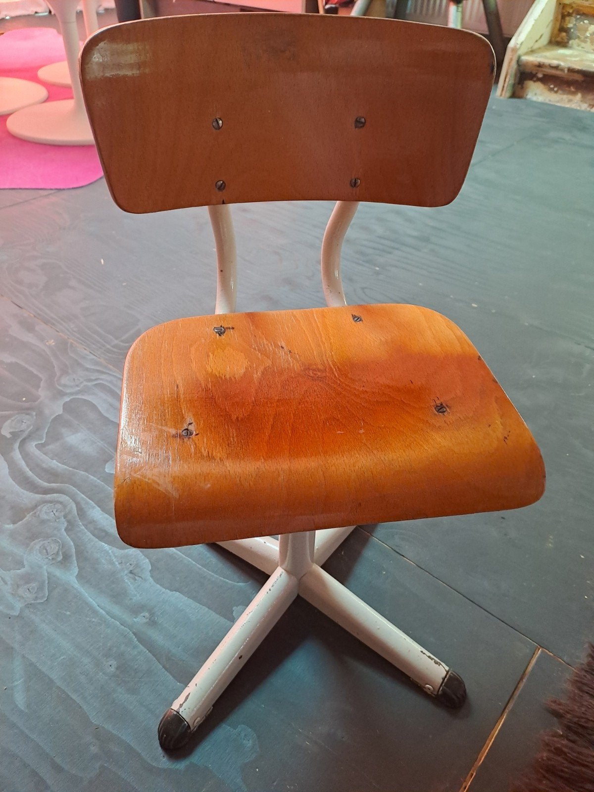 Vintage kinderstoel - Hout en metaal - Zithoogte 32 cm, Ophalen, Gebruikt, Stoel(en)