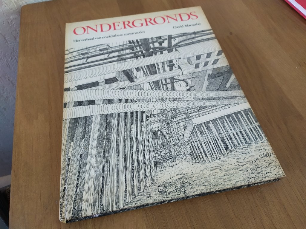Ondergronds - Het verhaal van onzichtbare constructies, Ophalen of Verzenden, Gelezen, Overige onderwerpen