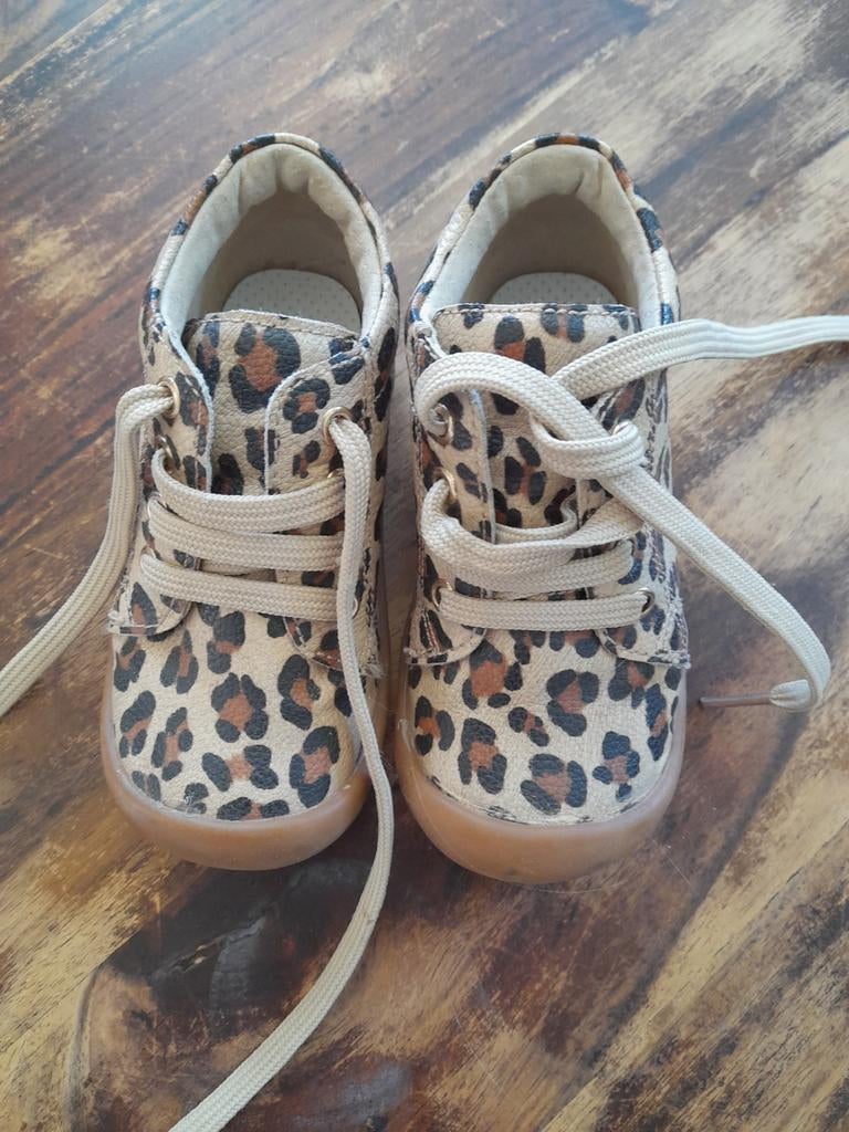 Elefante schoenen, Kinderen en Baby's, Kinderkleding | Schoenen en Sokken, Ophalen, Meisje, Schoenen, Zo goed als nieuw