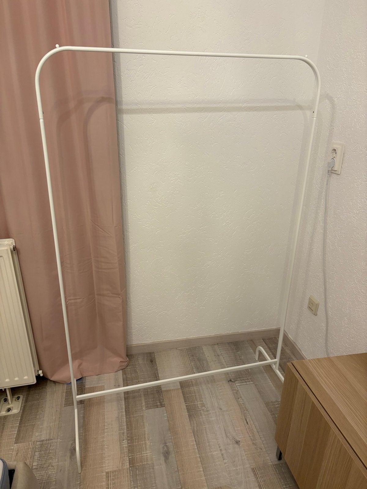 IKEA Mulig kledingrek, Ophalen, Zo goed als nieuw
