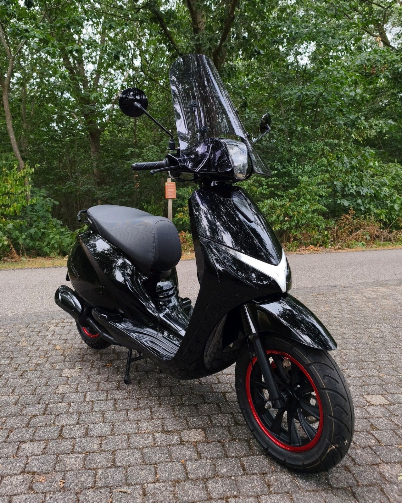 La Souris Valexim (2025) – Keyless –   brom scooter geel, Fietsen en Brommers, Scooters | Overige merken, Ophalen, Maximaal 45 km/u